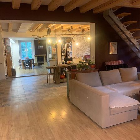 Au Joyeux Lureau Bed & Breakfast Touquin Exterior photo