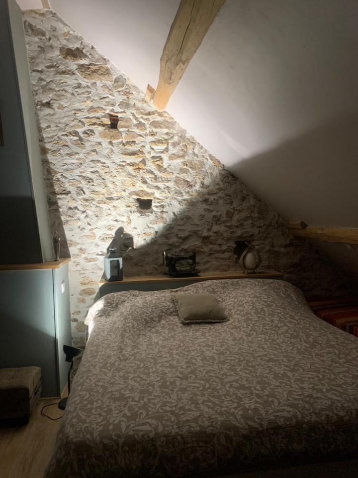 Au Joyeux Lureau Bed & Breakfast Touquin Exterior photo